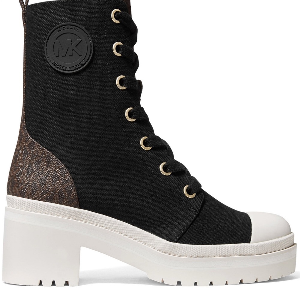 Michael kors Corey bootie canvas black/ brown ❤️❤️